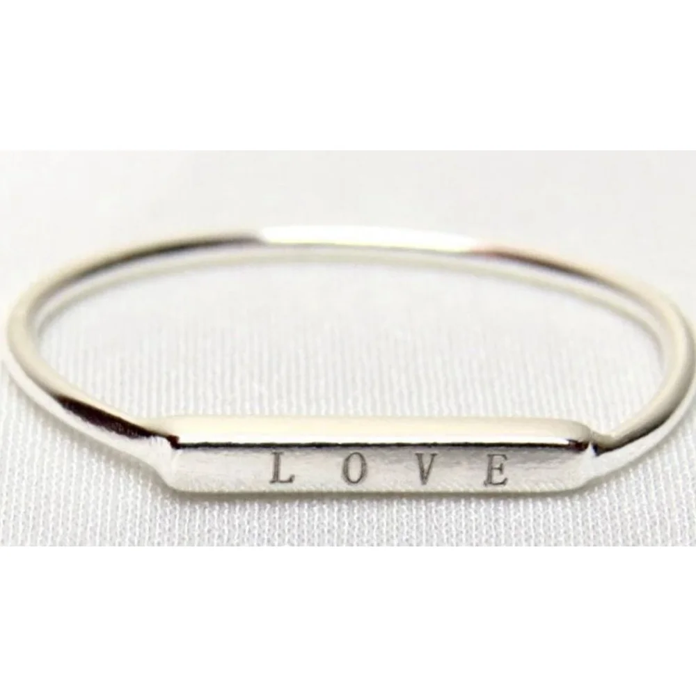 Dainty White Gold-Plated S925 LOVE Bar Band Ring | Sz 6 NEW‎